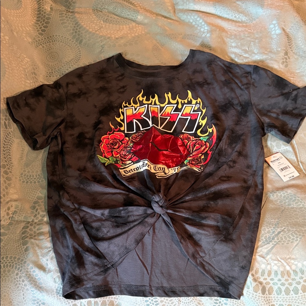 Kiss Black Graphic T-Shirt